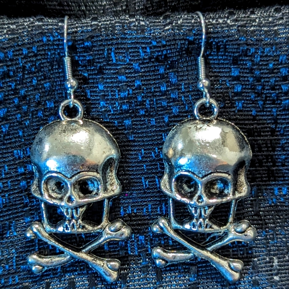 Halloween Costume Skull and Cross Bones Earrings